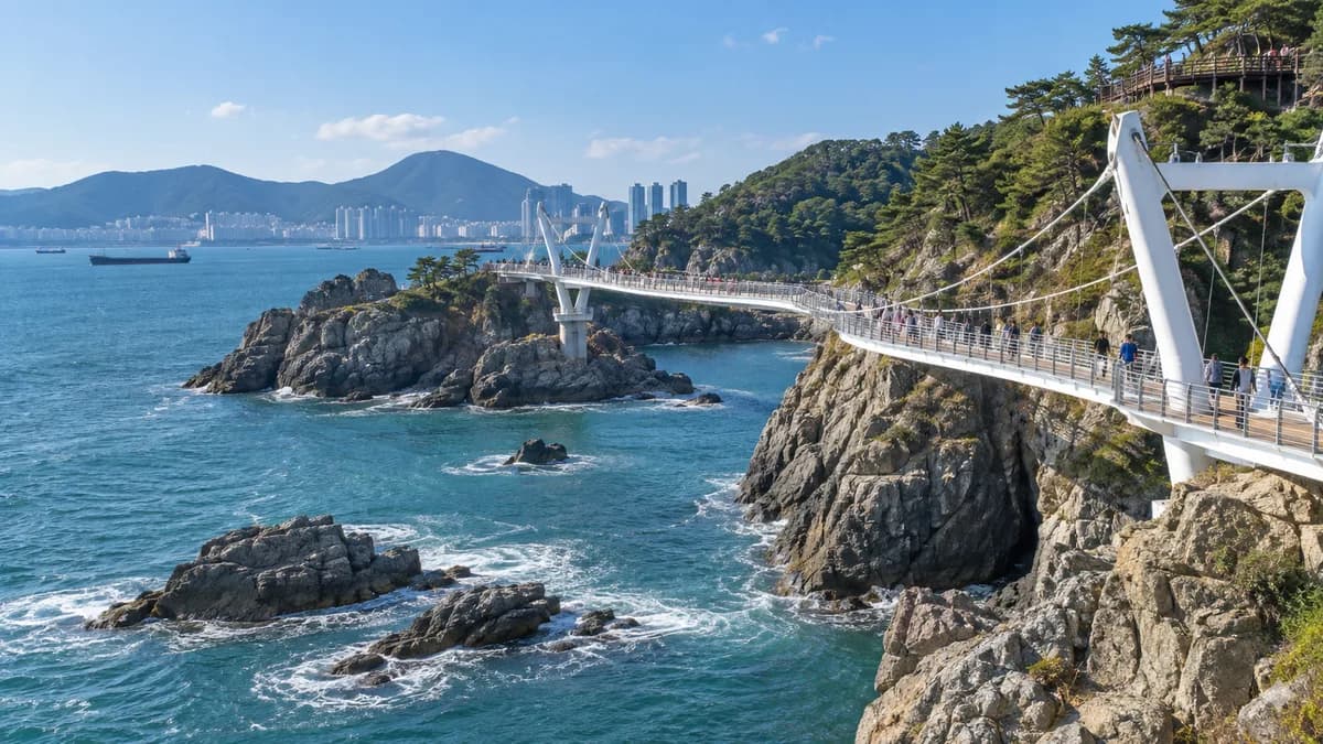 Cầu treo Songdo Yonggung ở Busan: cách lên lịch tham quan