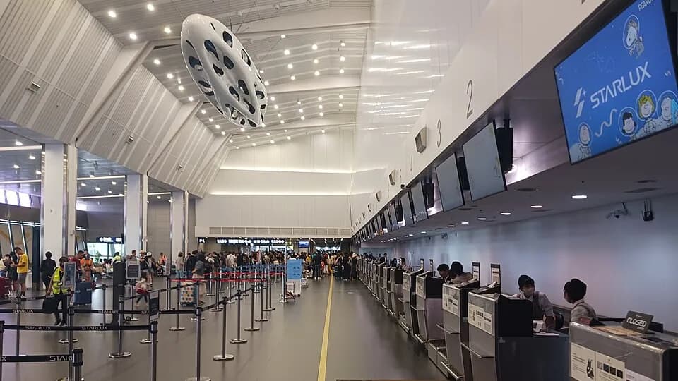 Giảm thời gian xếp hàng ở sân bay mà vẫn đúng thủ tục